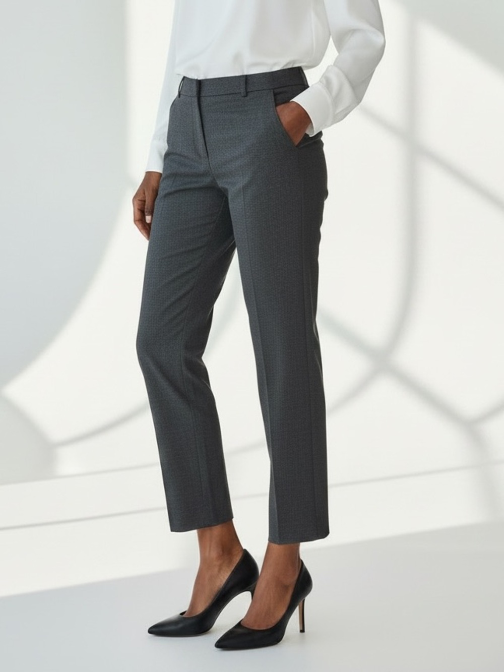 LOFT Cropped Pants